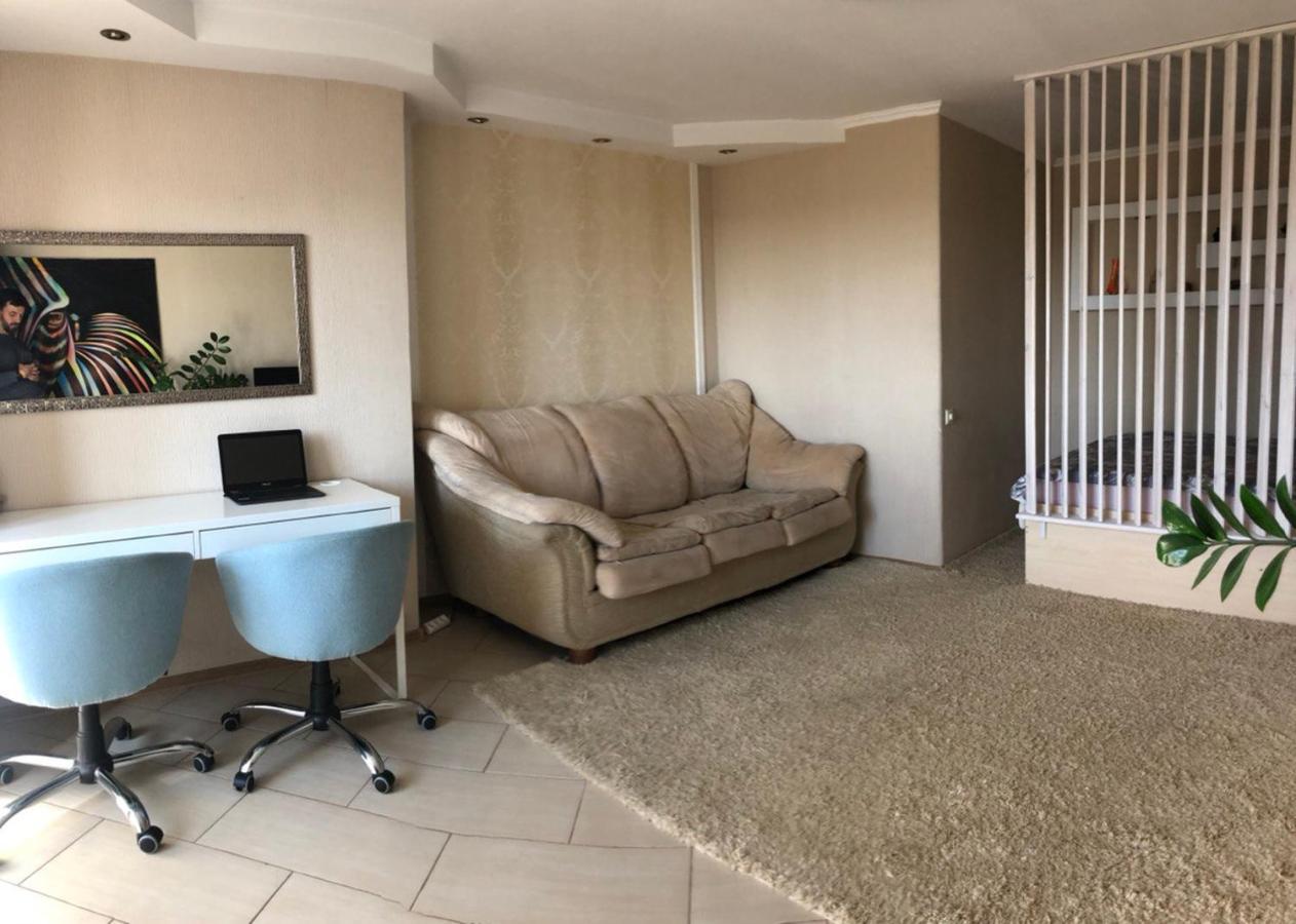 Cozy And Comfortable Apartment แชร์กาซี ภายนอก รูปภาพ