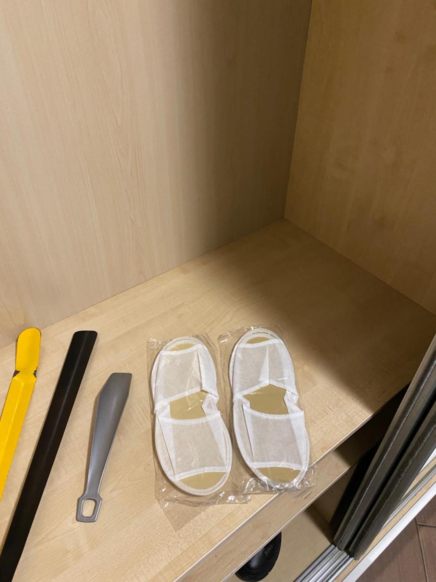 Cozy And Comfortable Apartment แชร์กาซี ภายนอก รูปภาพ
